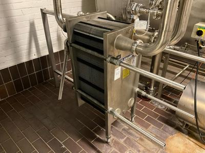 Overview picture of 1996 Alfa laval M10-MFHC plate heat exchanger